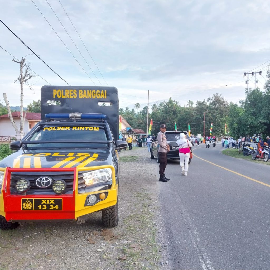 Polsek Kintom  Kawal dan Amankan Reuni Akbar  SMP Negeri 1 Kintom Angkatan Tahun 1986