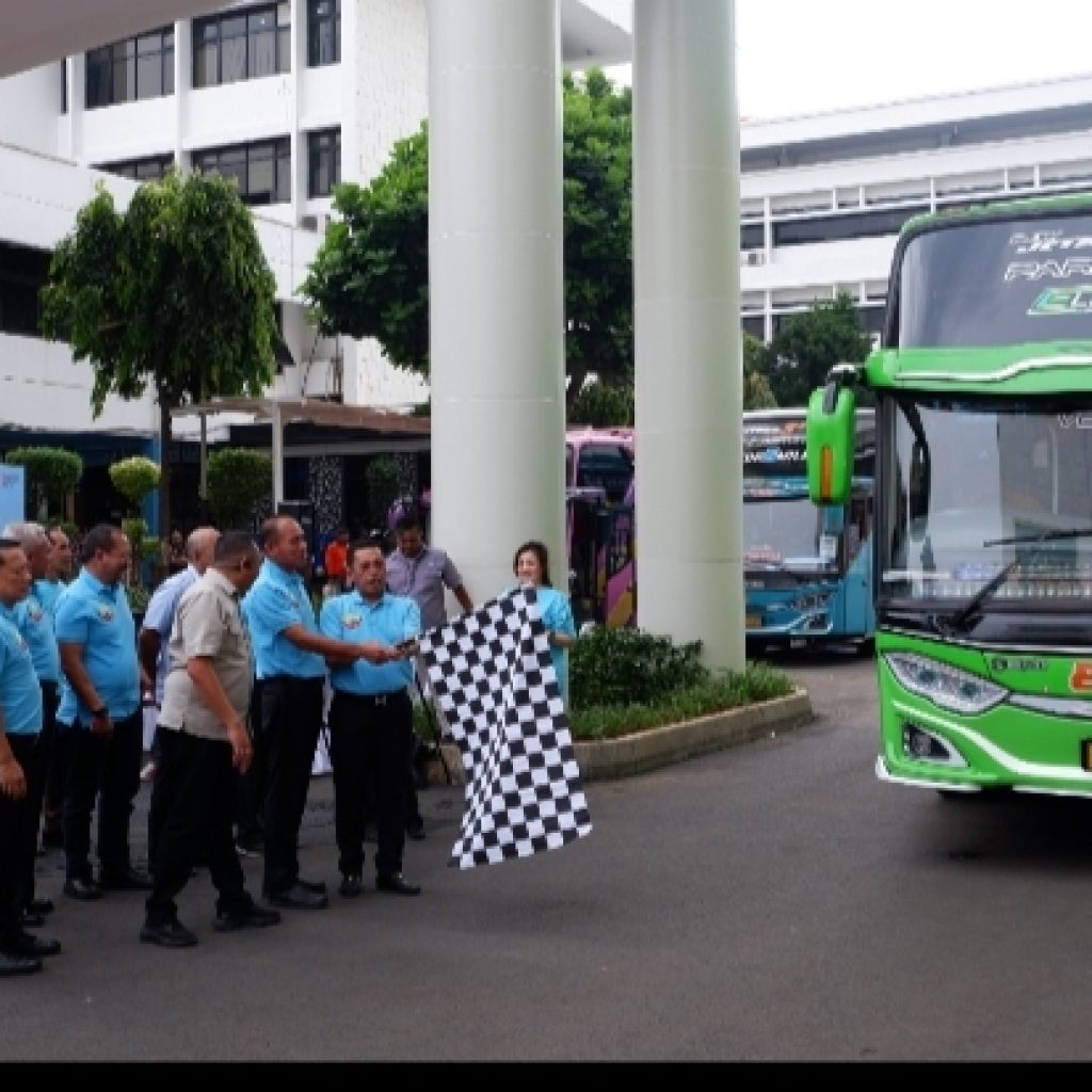 Bentuk Kepedulian Jaksa Agung Siapkan 14 Bus Mudik Gratis