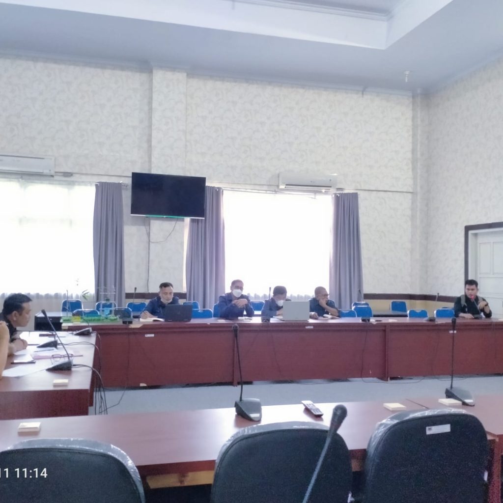 Sering Padam Lampu, Komisi III DPRD Gelar Rapat Bersama PLN UP3 Luwuk