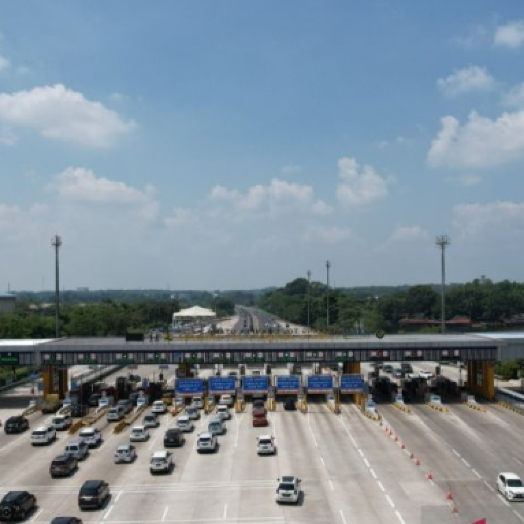 Sebanyak 71.191 Kendaraan Tinggalkan Jakarta Lewat GT Cikampek Utama