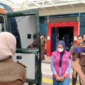 Penyalahgunaan APBDES Lobu, Lusiana Udopo Dituntut Penjara 5 Tahun dan Denda 500 Juta