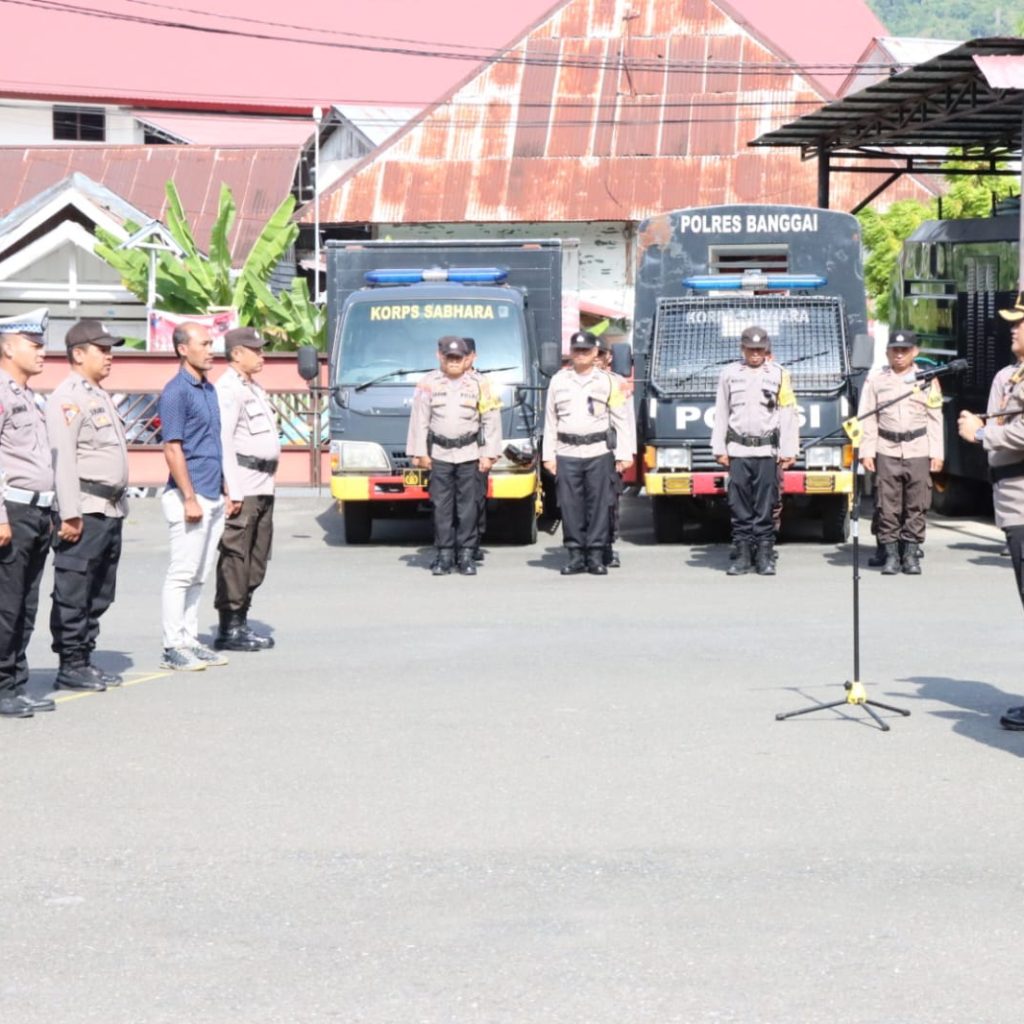 Antisipasi May Day 2023 Kapolres Banggai Pimpin Apel Gabungan TNI-Polri