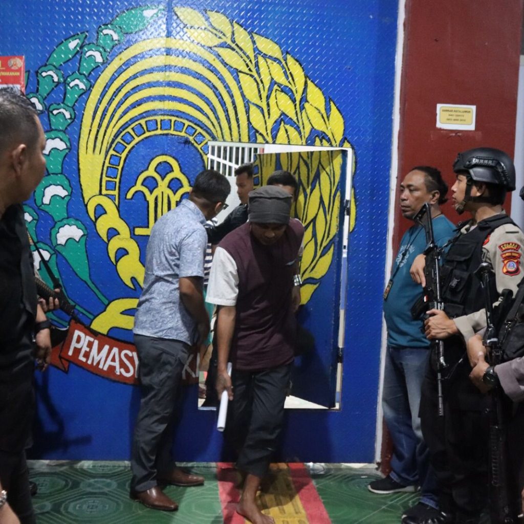 Antisipasi Peredaran Narkoba,121 Orang WBP Lapas Luwuk Dipindahkan