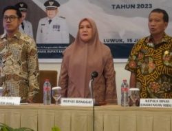 Assisten Pemerintahan dan Kesra Setda Banggai Mewakili Bupati Hadiri Acara Penyusunan Dokumen D3TLH dan RPPLH