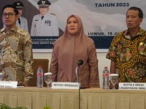 Assisten Pemerintahan dan Kesra Setda Banggai Mewakili Bupati Hadiri Acara Penyusunan Dokumen D3TLH dan RPPLH