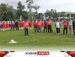 PJ Bupati Bangkep Buka Semi Open Turnamen Sepak Bola Kades Pelteng Cup I Tahun 2023