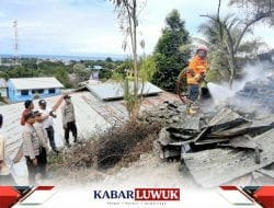 Kebakaran Menghanguskan Rumah Warga di Jalan Prof. Moh. Yamin,Tidak Ada Korban Jiwa
