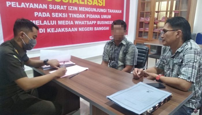 Dicuek Dosen AMIK Nurmal, Warga Sobol Baru Layangkan Tinjunya