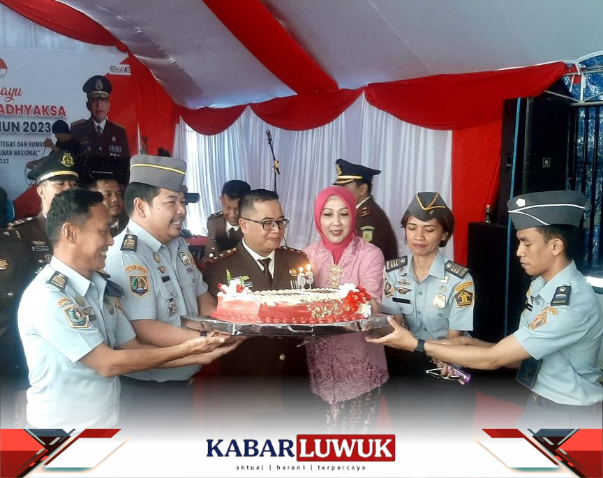 Moment Bahagia Dalam Hari Bhakti Adhyaksa ke-63 : Kejutan Manis Dari Kantor Imigrasi Banggai