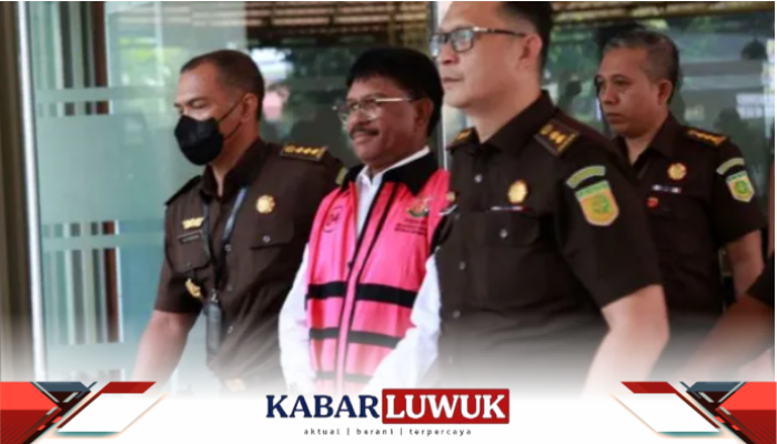 Skandal Korupsi Kasus BTS : Johny G Plate Seret Nama Presiden Jokowi Dalam Sidang