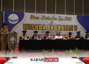 Assisten Perekonomian Banggai Wakili Bupati Pada Wisuda STAK Luwuk