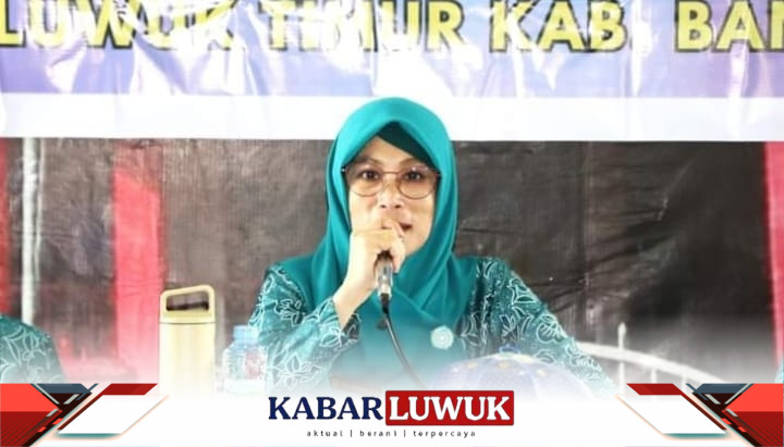 Ketua Tim Penggerak PKK Kabupaten Banggai, Hj. Syamsuarni Amirudin, SE., MM, menekankan pentingnya peran aktif dan koordinasi dari pengurus Tim Penggerak PKK di tingkat kecamatan, desa, dan kelurahan.