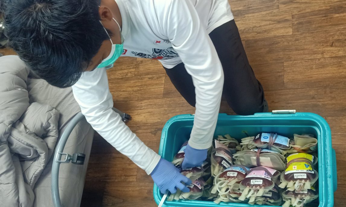 DSLNG Kembali Donorkan 246 Kantong Darah