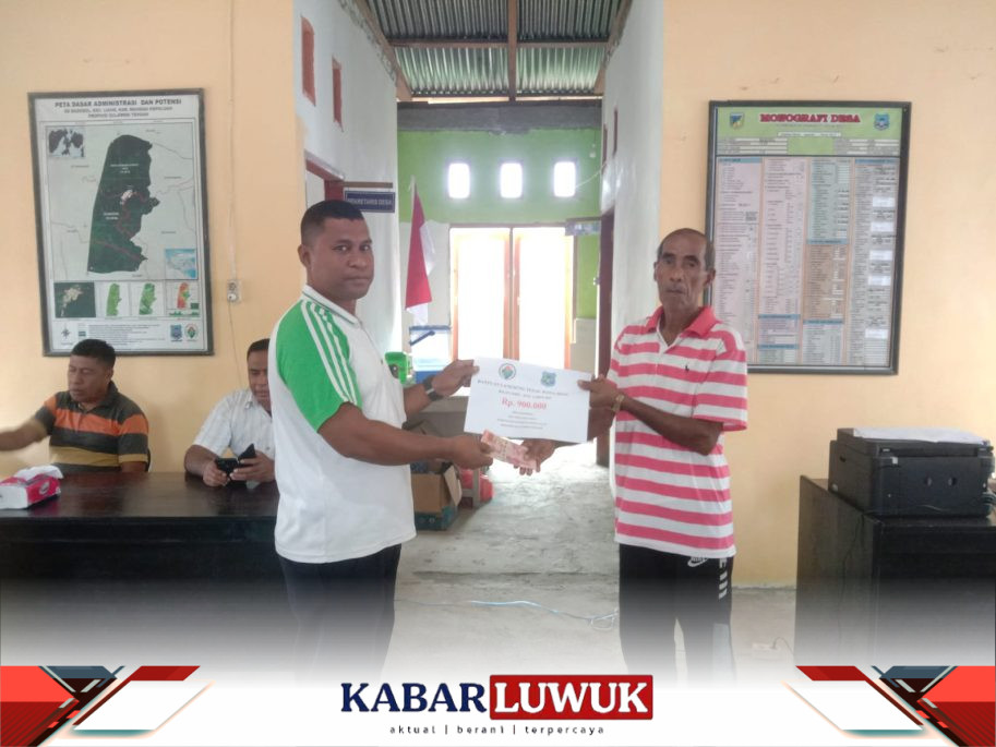 46 KPM Desa Basosol Kecamatan Liang Kabupaten Banggai Kepulauan Terima BLT DD Tahap 2 Tahun 2023
