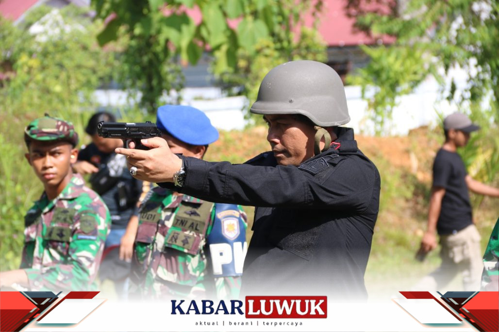 Kakanwil Kemenkumham Sulteng dan TNI AL Sinergi Latihan Menembak