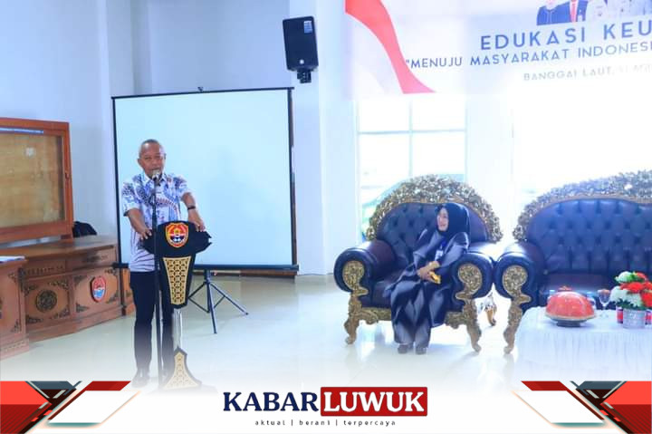Bupati Banggai Laut, Sofyan Kaepa, SH, dan mengusung tema 'Menuju Masyarakat Indonesia Merdeka Finansial'.