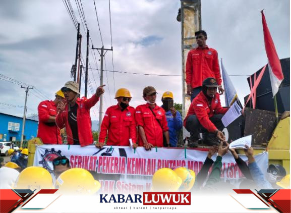 Ribuan pekerja PT Wanxiang berkumpul untuk menuntut kesejahteraan yang lebih baik dan kepastian atas hak-hak mereka berdasarkan Peraturan Pemerintah (PP) nomor 35 tahun 2021