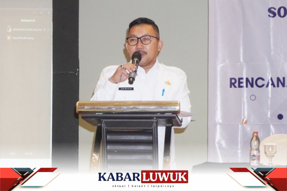 Bupati Banggai H. Amirudin, M.M, mewakili Gubernur Sulawesi Tengah, Ir. H. Amirudin, M.M