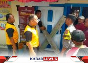 Aksi Pemalangan Kantor Desa Taloyon Akibat Sengketa Tanah Warisan