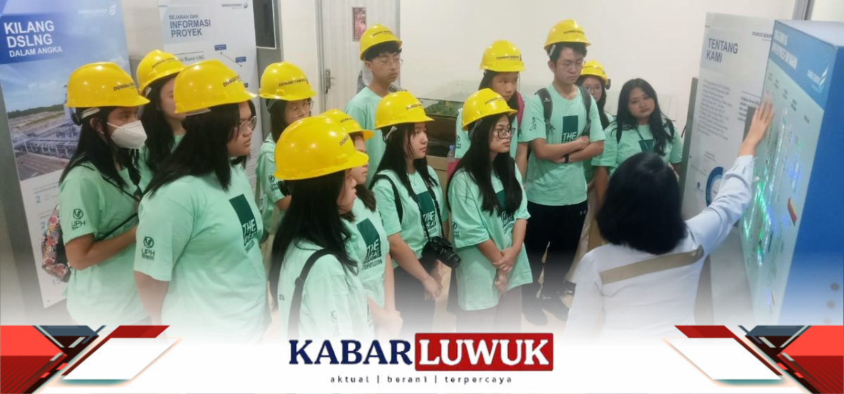 12 Siswa UPH College Jakarta : Mengenal Kilang LNG dan Mengejar Karir Masa Depan
