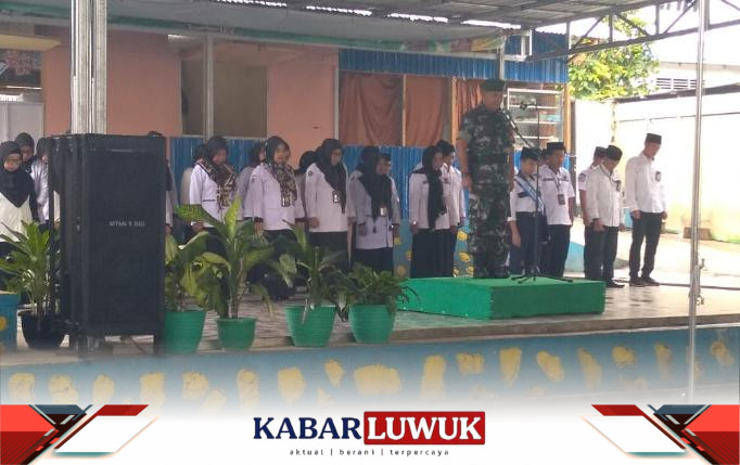 Danramil 1308-01/LB, Letda Inf. Romel Kamea, Pembina Upacara, MTS 1 Negeri Banggai,