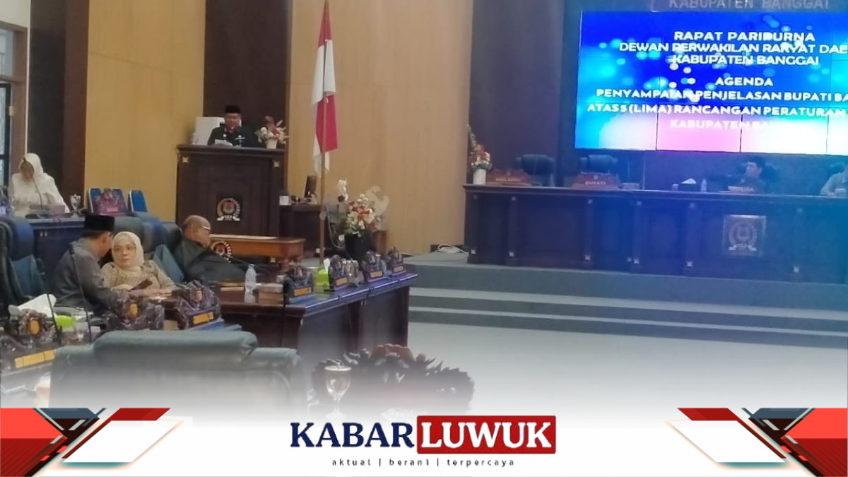 Rapat Paripurna Dewan Kabupaten Banggai Bahas 5 Raperda Penting