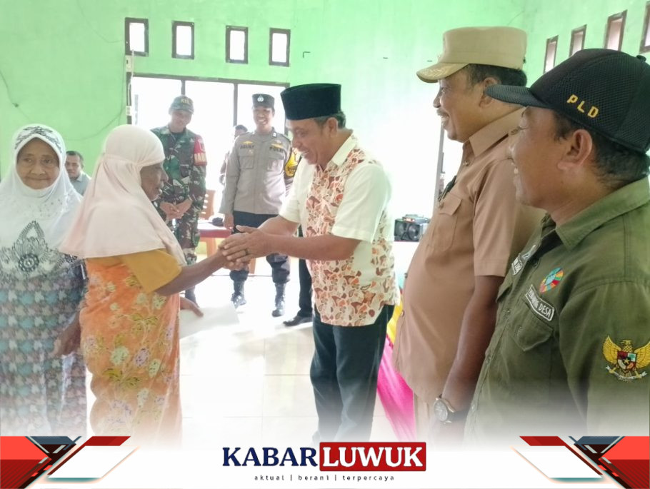 Pemdes Selekan Salurkan BLT-DD Tahap Tiga,Meringankan Beban 45 Keluarga Penerima Manfaat