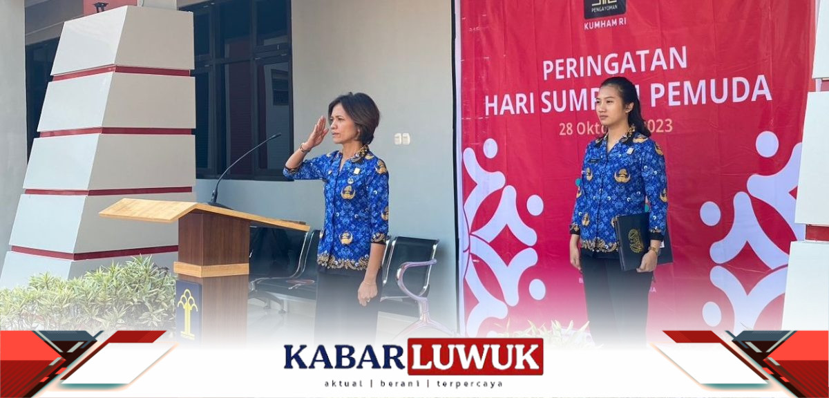 Kepala Seksi Teknologi Informasi dan Komunikasi Keimigrasian, Natalina Marbun, yang menjadi inspektur upacara