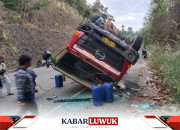 Truk Tangki Terbalik di Jalan Trans Sulawesi,Rem Blong, Pengemudi Selamat