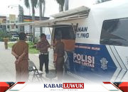 Mobil SIM Keliling Polres Banggai Meriahkan Pasar Murah Bersubsidi