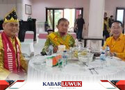 Sekda Kabupaten Banggai dan Ketua Dharma Wanita Persatuan Hadiri Upacara HUT ke-20 Kabupaten Tojo Una-Una