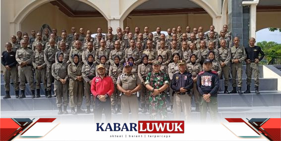 Danramil 1308-01/LB Beri Materi Disiplin dan Kepemimpinan Bagi Tenaga Kontrak Polisi Pamong Praja
