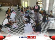 KPU Bangkep Gelar Proses Sortir dan Pelipatan Surat Suara, 141 Masyarakat Salakan Terlibat