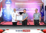 Kakanim Octaveri Terima Penghargaan Pelayanan Publik Berbasis HAM