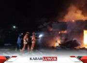 Sijago Merah Melahap Rumah Pensiunan di Toili,Kerugian Rp. 40 Juta Tanpa Korban Jiwa