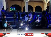 Patroli Bermotor Polres Banggai Bubarkan Pemuda Nongkrong di Lapangan Astaqa