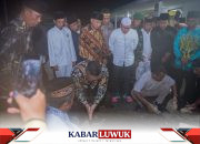 Bupati Banggai Letakkan Batu Pertama Pembangunan Masjid Nurul Ma’arij di Desa Uling