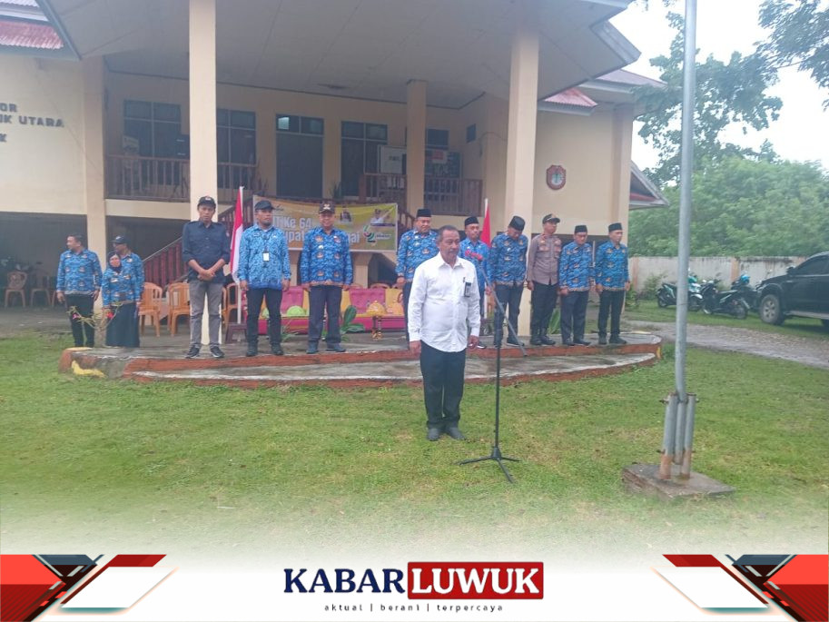 Staf Ahli Bidang Hukum dan Politik Setda Banggai, Mujiono SH MH saat memimpin apel Desk Pilkada di Kecamatan Luwuk Utara ( Foto IST)