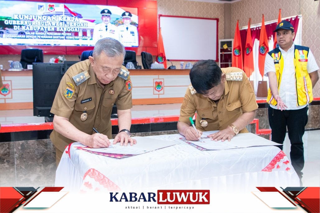 KUNKER DI BANGGAI, GUBERNUR RUSDY SERAHKAN BANTUAN DAN RESMIKAN PROYEK INFRASTRUKTUR JALAN
