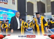 Ahmad Ali Beri Beasiswa Semua Lulusan Terbaik Wisuda ke-125 Untad untuk Lanjut S2