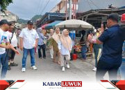 Sulianti-Samsul Blusukan Pasar Simpong, Pedagang Serukan Perubahan