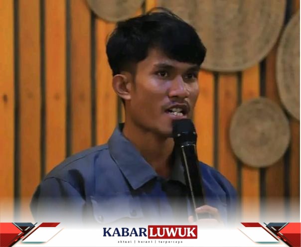 Kifri Luande, seorang pemuda asli daerah yang dikenal dengan sapaan Kifri