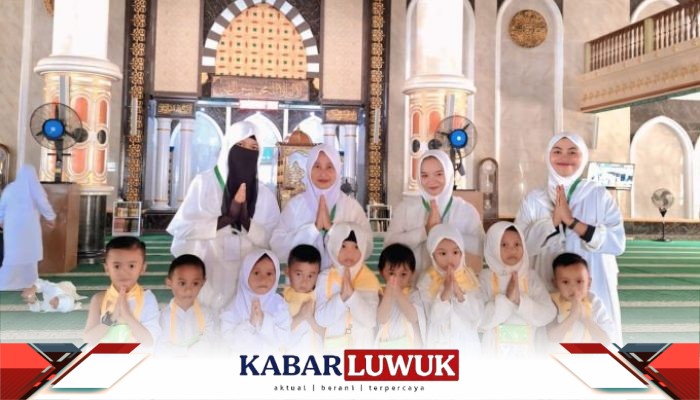PAUD KB Kasih Ibu Kilongan Permai Gelar Manasik Haji di Masjid Agung An Nur Luwuk