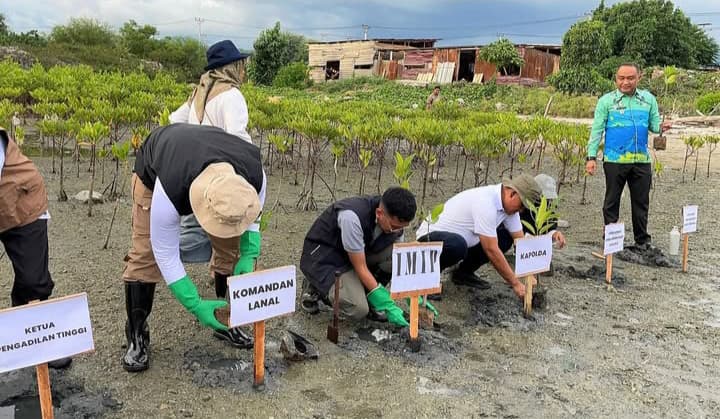 Perusahaan di Kawasan IMIP Meriahkan Environmental Fest 2025