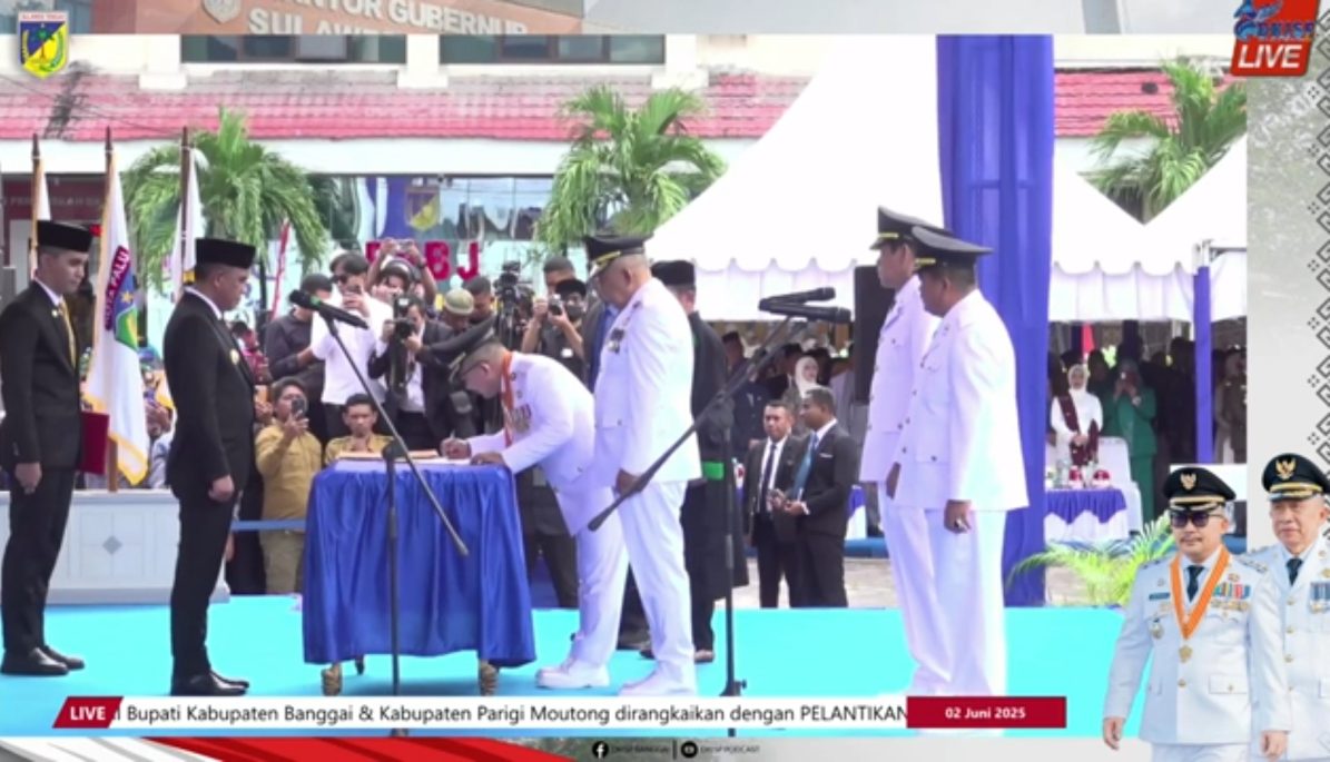 Gubernur Sulteng Lantik Bupati dan Wakil Bupati Banggai
