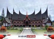 Batabuik di Pariaman: Tradisi Spektakuler Penarik Ribuan Wisatawan
