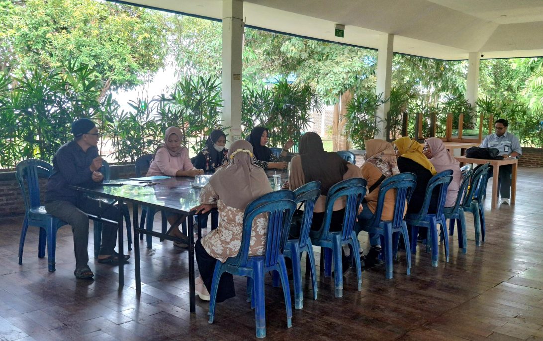 DSLNG Kembali Lakukan Penguatan Kelompok UMKM Perempuan di Tiga Kecamatan