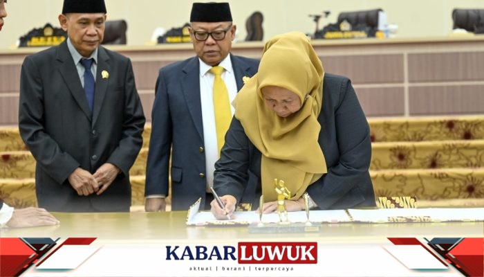 Pemerintah Provinsi Sulawesi Tengah Gelar Rapat Paripurna Penyampaian Laporan Realisasi APBD Semester I dan Rancangan Perubahan APBD 2025