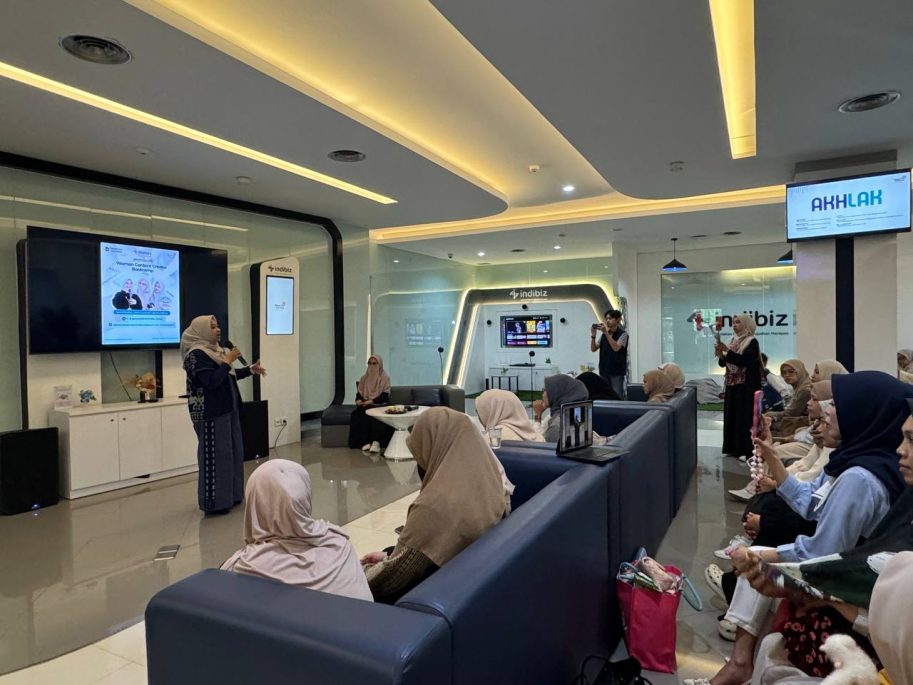 Kolaborasi Telkom Regional 5 dan Penuh Insight Women Dorong Pemberdayaan Perempuan di Era Digital