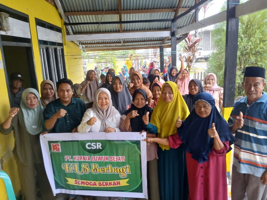 CEO PT KLS Sulianti Murad Kembali Salurkan Paket Sembako di Tengah Melambungnya Harga Kebutuhan